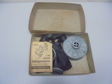 2wk Gasmaske Im Karton Deutsch