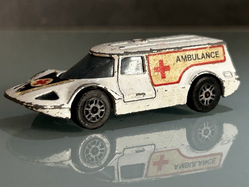Corgi juniors marcos - 🚑,