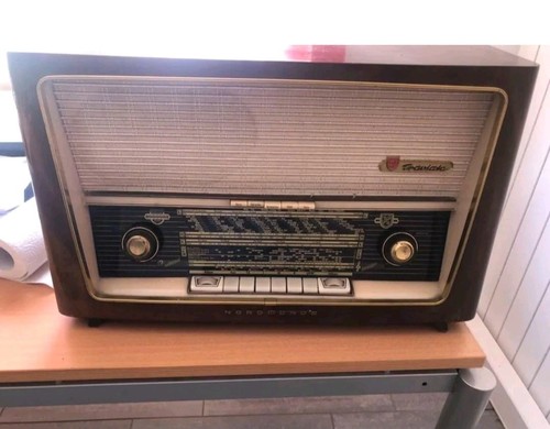 Antik radio nordmende traviata - nordmende,