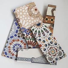 2 kg gemusterte Fliesen Scherben zum Basteln - DiY Mosaik - Fliese Kachel Bruch