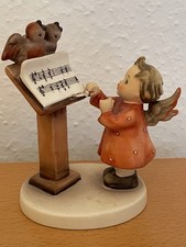 Goebel Engel mit Notenbuch Porzellan Figur