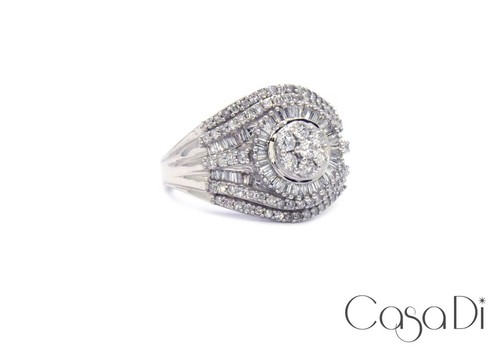 Ring mit 147 diamanten - ring,