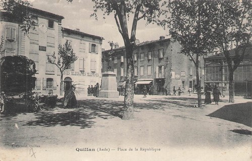 Quillan place de - quillan, la