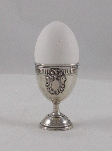 Rar eleganter eierbecher in - *rar*,