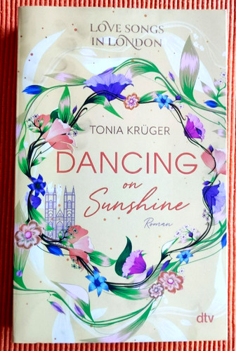 Dancing sunshine tonia - on,