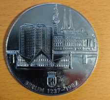 Ehren-Medaille 750 Jahre Berlin 1237-1987 Stadt des Friedens mit Etui 60 mm