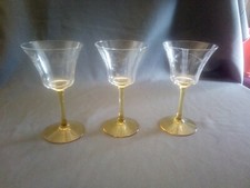 3 edle Weingläser antik