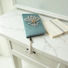 Samtbezogener eleganter A5 Terminkalender 2026 in Mint Agenda Geschenk Luxury 