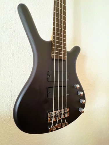 Warwick corvette taranis 4 - warwick,