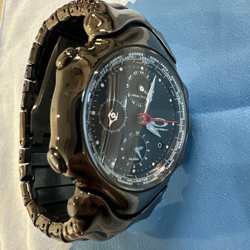 Oakley gmt triple calendar - oakley,