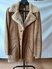 Herren Wildleder-Mantel-Jacke, 70er, Größe 52 Beige mit Fell, Rückenlänge 97 cm