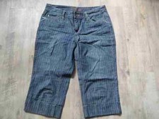 ESPRIT coole gestreifte Jeans Shorts Gr. 38  TOP k417