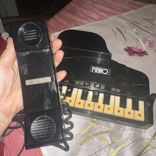 Vintage piano phone - piano,