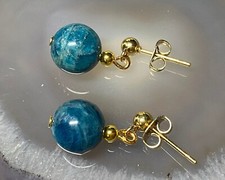 Ohrstecker aus dem Edelstein