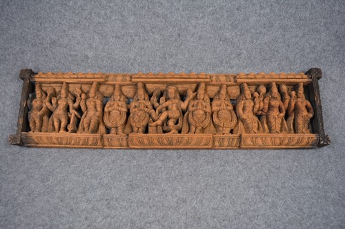 Antikes indien holzrelief - indien,