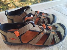 Keen Sandalen Jungen kaki grün  Trekking Wanderschuhe gr. 38/39 neuwertig