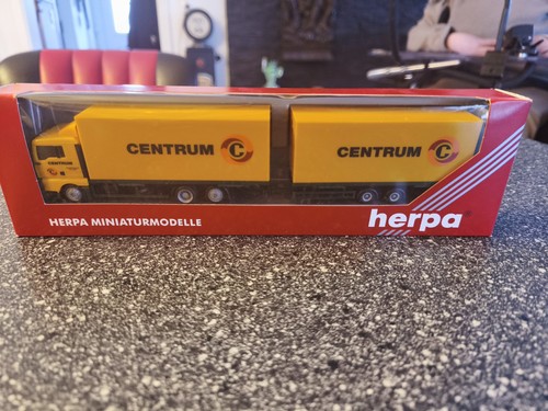 Herpa man tga xl - man, centrum