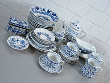Zwiebelmuster Porzellan Blau verschiedene Hersteller verschiedene Teile Vintage