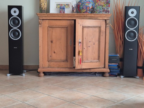 Dynaudio focus 400 - focus,