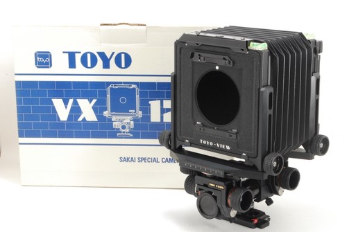 Top neuwertig box toyo - in,