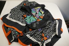 Louis Feraud großes Tuch 135