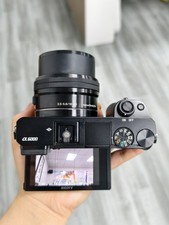 Sony Alpha a6000 24.3MP