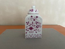 August Warnecke Porzellan Teedose China Purpur