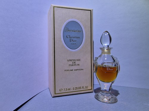 Parfum flacon von dior - parfum,