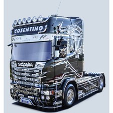 Italeri 3952 SCANIA R730 Streamline Show Truck Truckmodell Bausatz 1:24