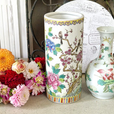 Große Vase, handbemalt,China