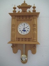 Wanduhr pendel aus eiche - m.,