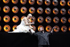 Oper Tristan Premiere Deutsche Oper Berlin am 1. 11. 25 eine Karte abzugeben