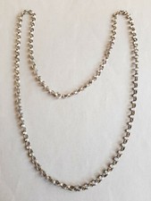 Lange Versilberte Erbsenkette