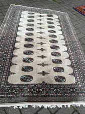 Prachtvoller pakistanischer Buchara Orientteppich handgeknüpft 193x130 Kilom