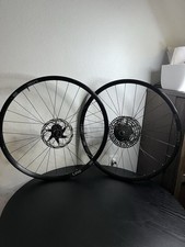 2 Bontrager Line Comp 30 Bike