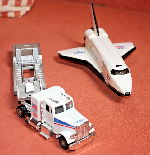 Maisto truck mit - maisto,