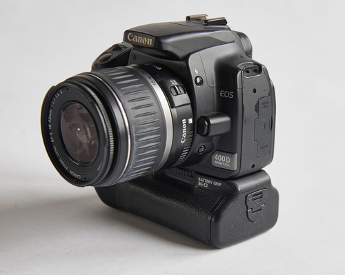 Canon eos 400d 18mp - eos,