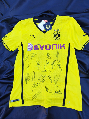 Signiertes bvb trikot l - signiertes,