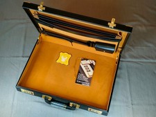 Schwarze Leder-Aktentasche