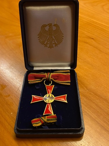 Bundesverdienstkreuz etui - bundesverdienstkreuz,