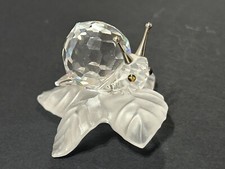 Swarosvki Figur Schnecke auf Weinblatt. Silver Crystal Sammlerstück.