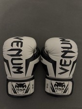 Venum Elite Boxhandschuhe