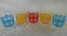 5 Schnaps -Gläser Muster bunt