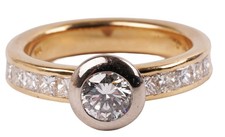 Luxus Solitär Ring Brillant