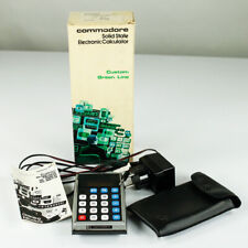 Commodore GL 986R Taschenrechner NOS Ungebraucht OVP incl Ladeteil Tasche Manual