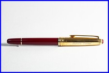 SOLITAIRE DOUÉ bordeaux Meisterstück 144 mit 18K M gold Feder mit Kappengravur