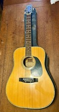  Vintage Acoustic Guitar