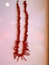 Altes echt Korallen Collier
