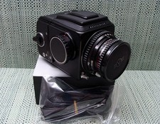 Hasselblad - 500CM Black Planar C 2.8/80mm A12 "Full CLA Serviced" - TOP!