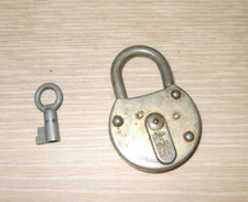 altes Schloss Vorhängeschloss Bügelschloss DDR